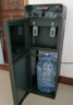 美菱（MeiLing） 饮水机下置式家用立式温热型/冷热型下置水桶饮水器 店长推荐【 独立三出水口】 制冷制热型 实拍图