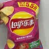 乐事（Lay's）大波浪薯片 铁板鱿鱼味 135克 休闲零食 膨化食品 实拍图