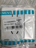 西门子（SIEMENS）开关插座 10A五孔带单控插座 暗装面板 致典雅白色5UB14243NC012P 实拍图