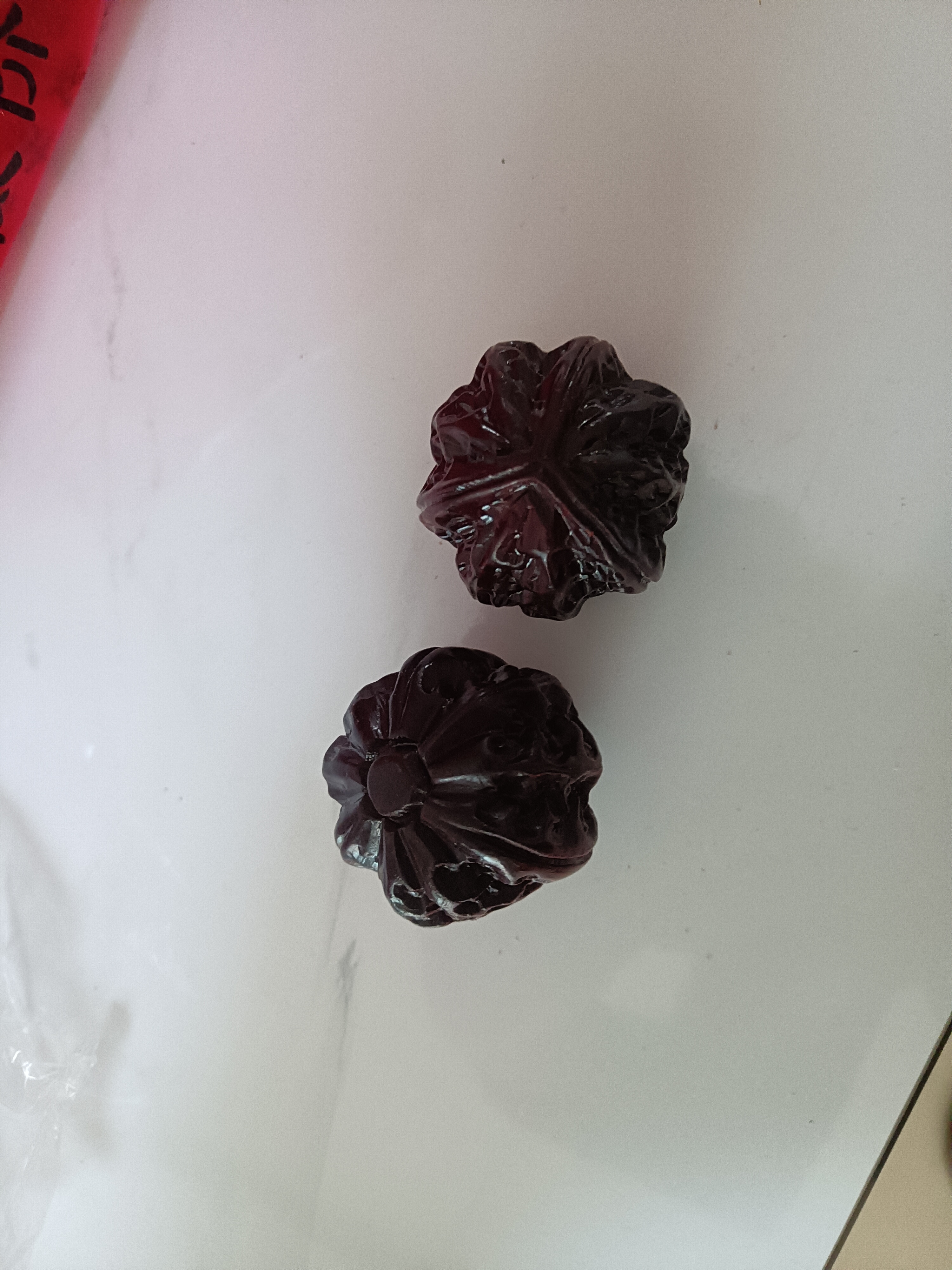 小叶紫檀核桃生肖木雕手球木质按摩健身球沉水级保健球手把件手玩 紫檀核桃两个 实拍图