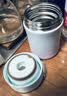 膳魔师（THERMOS）保温饭盒316L不锈钢宽口焖烧杯辅食罐儿童学生带勺饭盒 470ml蓝 实拍图