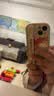 孜泰 适用苹果15手机壳iphone15保护套腕带支架二合一全包防摔个性软壳 【彩虹腕带】白色 实拍图