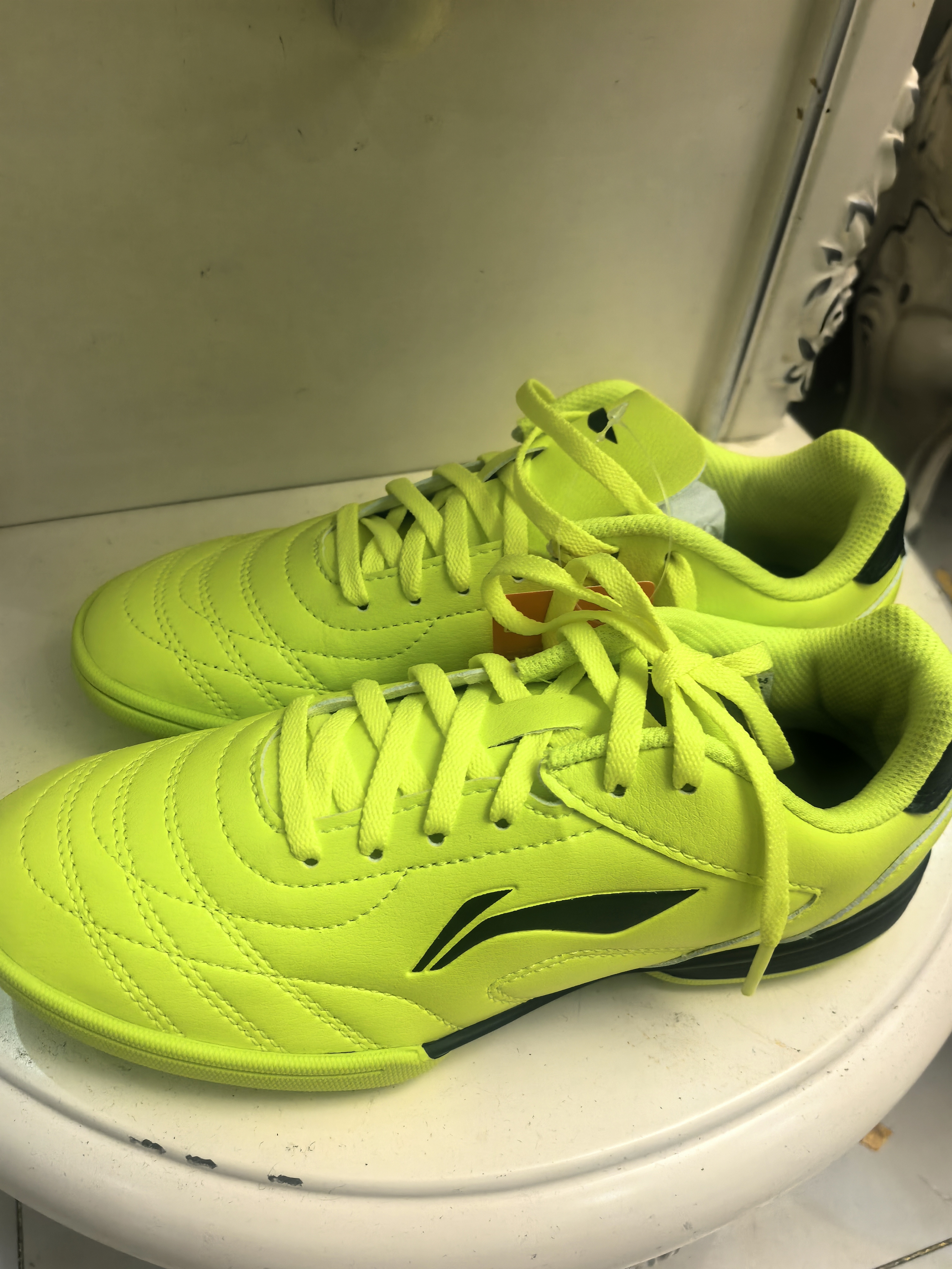 李宁（LI-NING）足球鞋男TF碎钉人造草成人青少年儿童比赛专业训练夏季透气球鞋 实拍图