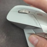 雷柏（Rapoo） MT760Mini中小手无线/蓝牙/有线多模办公鼠标 人体工学跨屏传输150小时续航11键可定义 灰白 实拍图