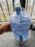 水立人 桶装水支架抽水压水器矿泉纯净水大桶水饮水机手压出水器倒置架 白色(15-18.9L通用型) 实拍图