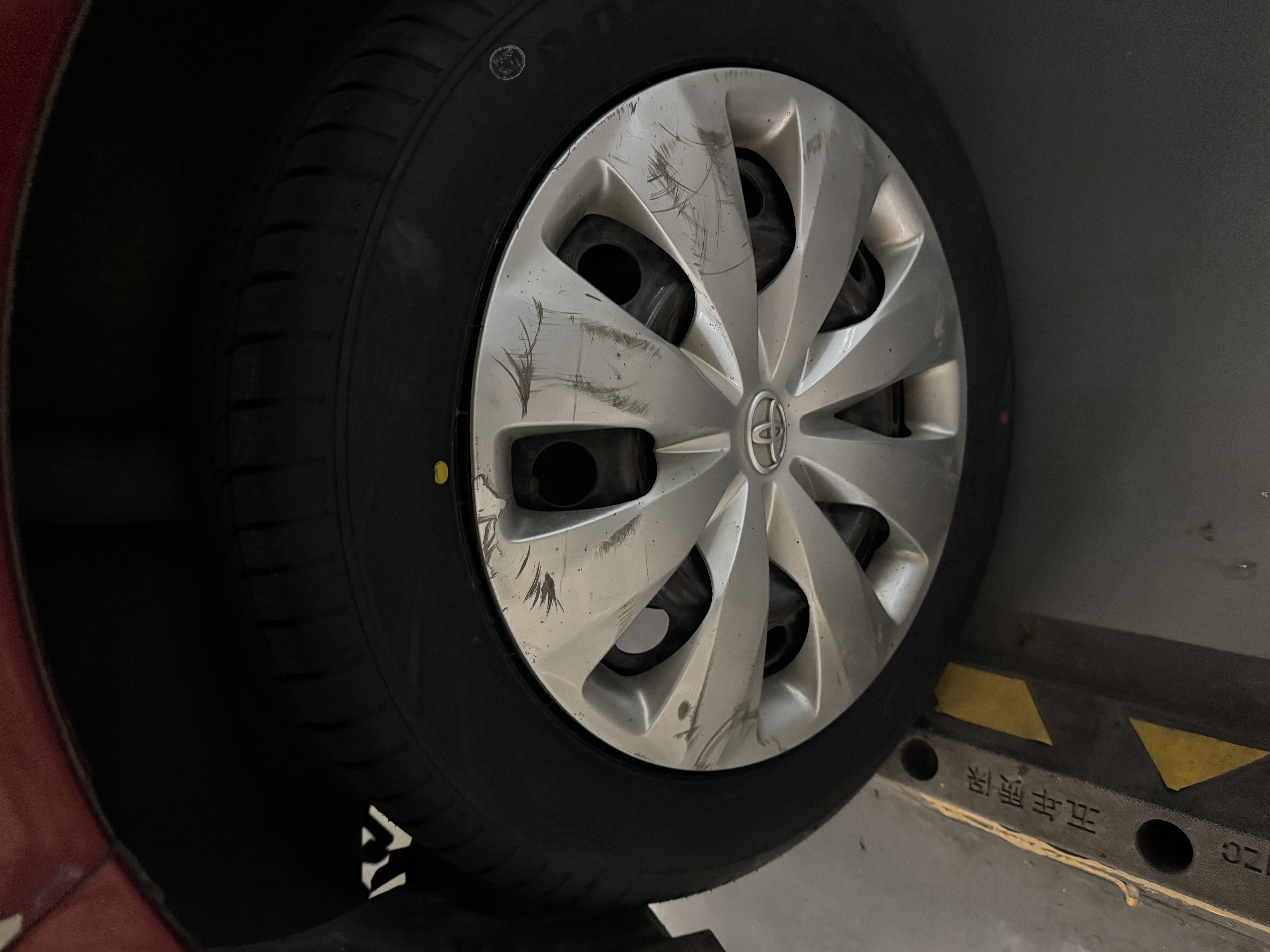DELMAX德意汽车轮胎185/60R15 88H 适配桑塔纳/飞度/东风飞跃 实拍图