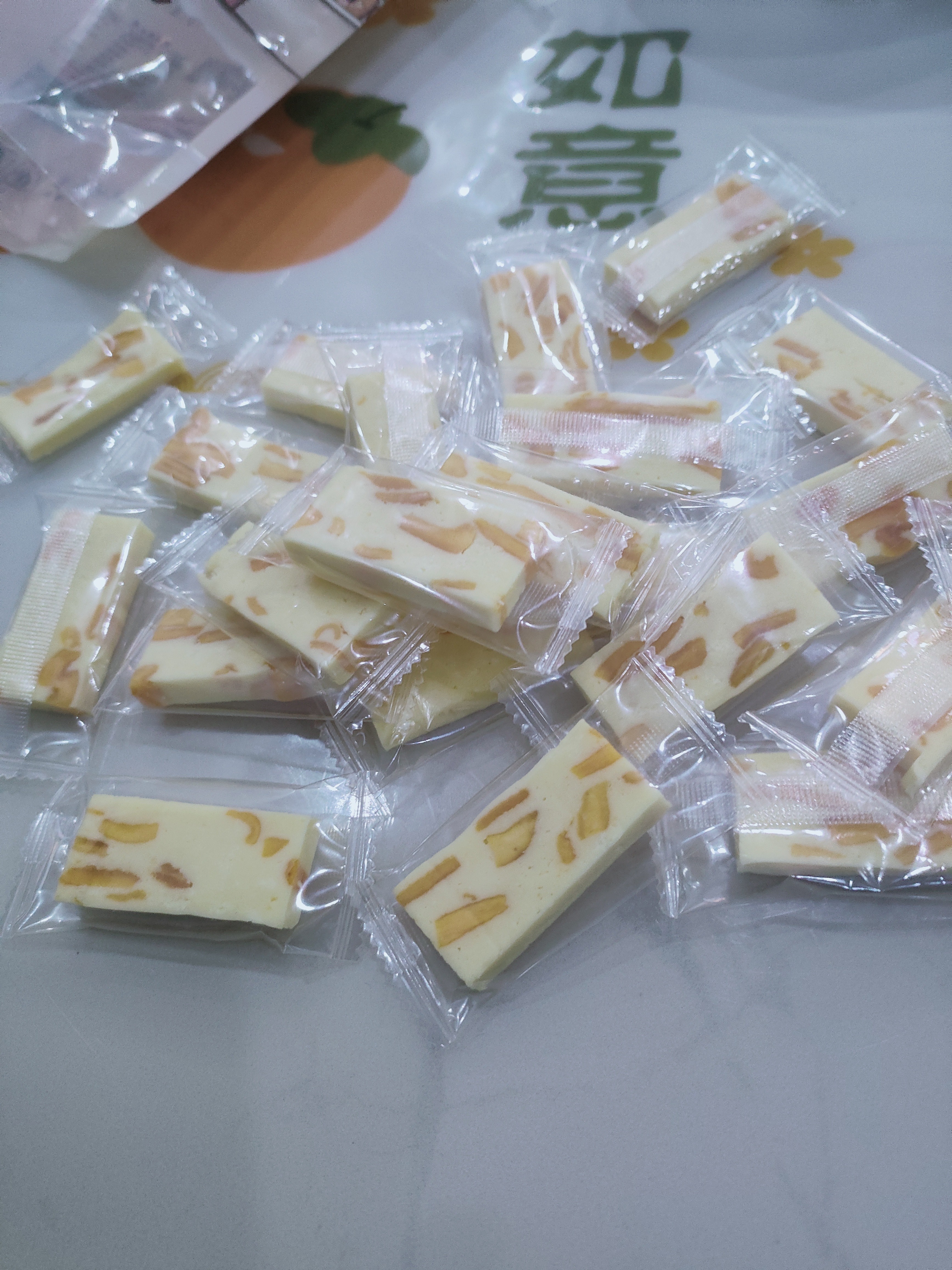 老街口芒果奶糕255g/袋 奶香味牛轧奶砖奶芙糕点水果干休闲零食糕点 实拍图