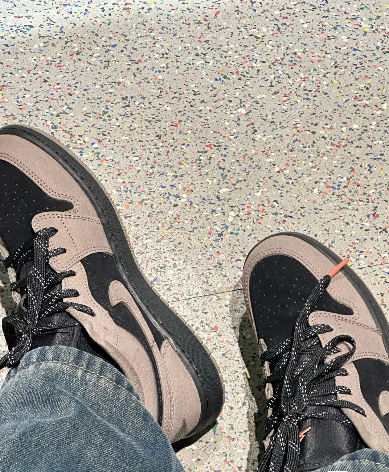 耐克（NIKE）Jordan Air Jordan 1 AJ1棕黑防滑耐磨低帮男鞋运动复古篮球鞋 IB7109-005 40.5 实拍图