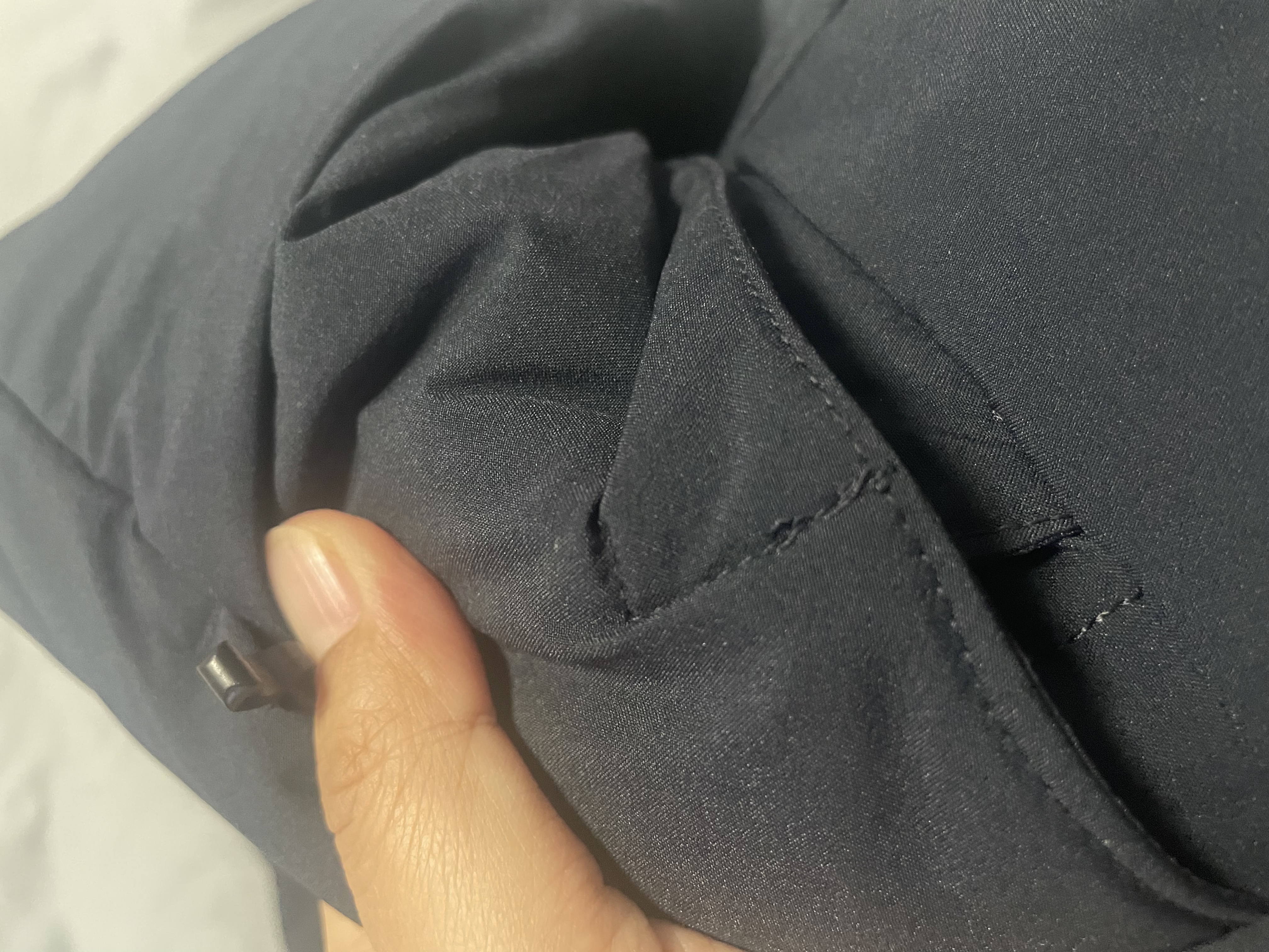 波司登（BOSIDENG）【热销爆款】90绒羽绒服男短款商场热卖同款脱卸帽送父母保暖外套 【店长推荐】墨石蓝5984 XL 185/104A 体重约140-155斤 实拍图