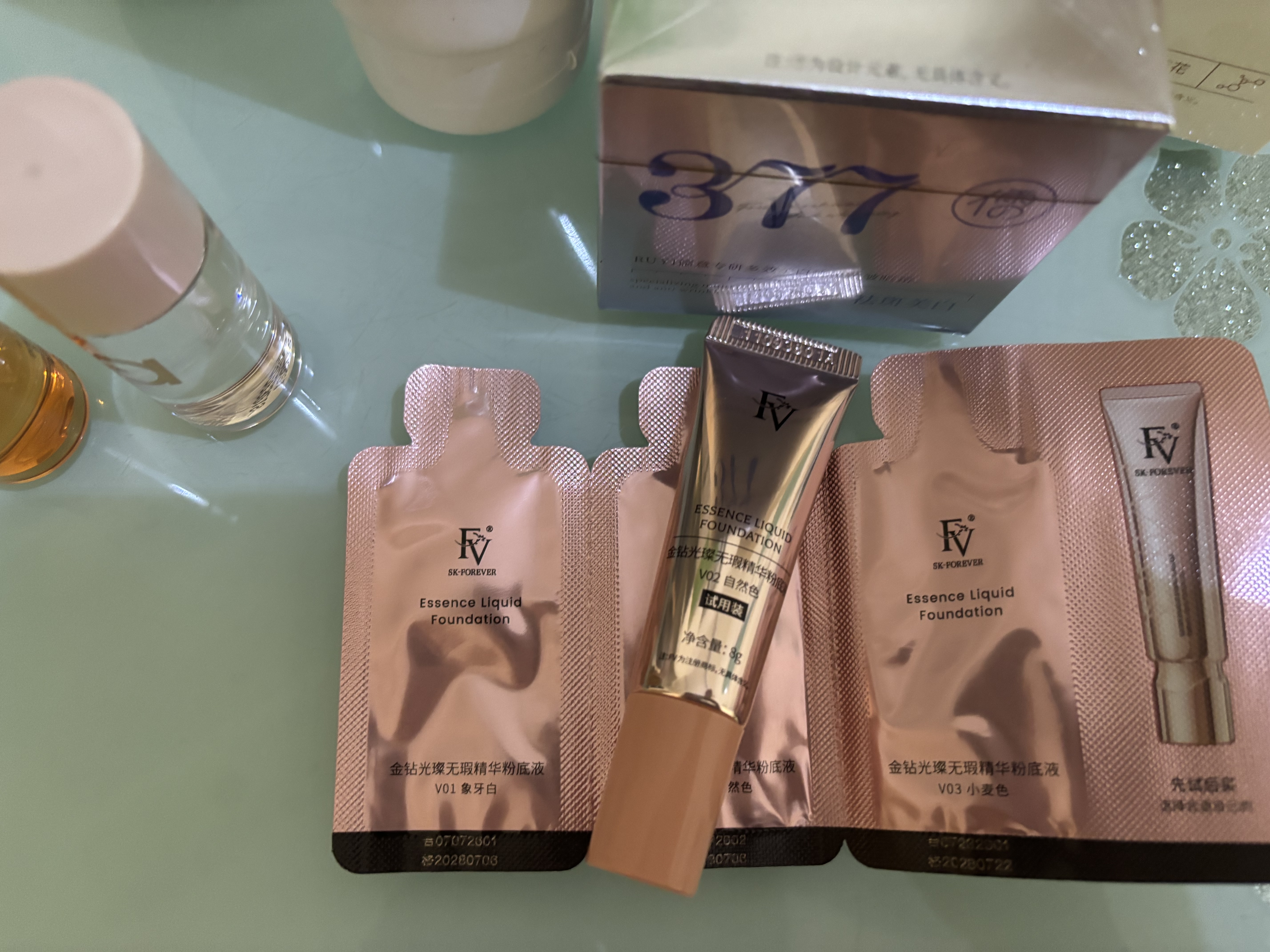 名创优品（MINISO）持妆卷翘睫毛膏定型防水防汗不晕染生日礼物女 黑色（新配方） 实拍图