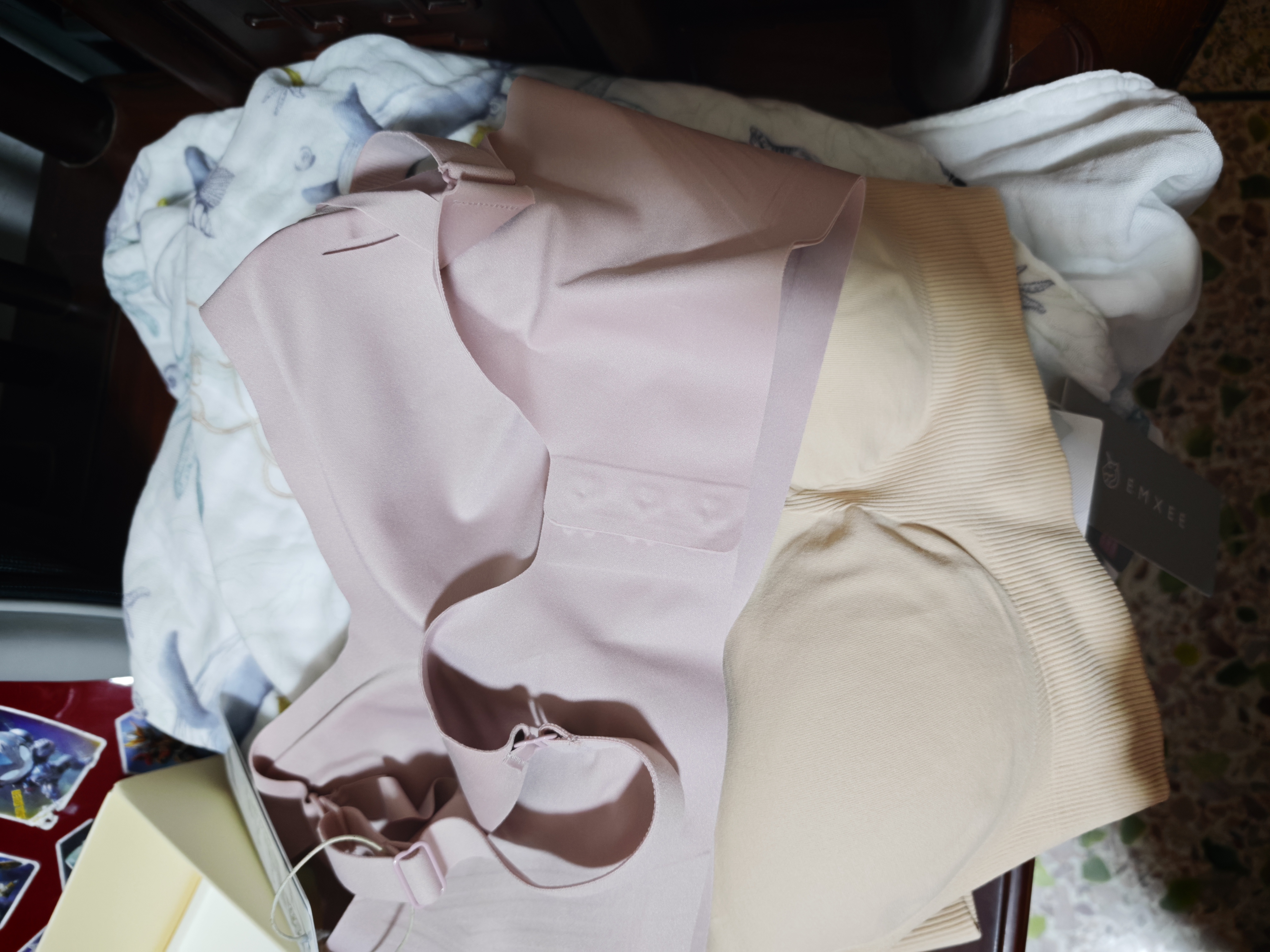 嫚熙（EMXEE）哺乳内衣孕妇文胸喂奶前开扣聚拢有型怀孕期胸罩 【兰烟花】小奶皮款 柔软舒适 M 实拍图