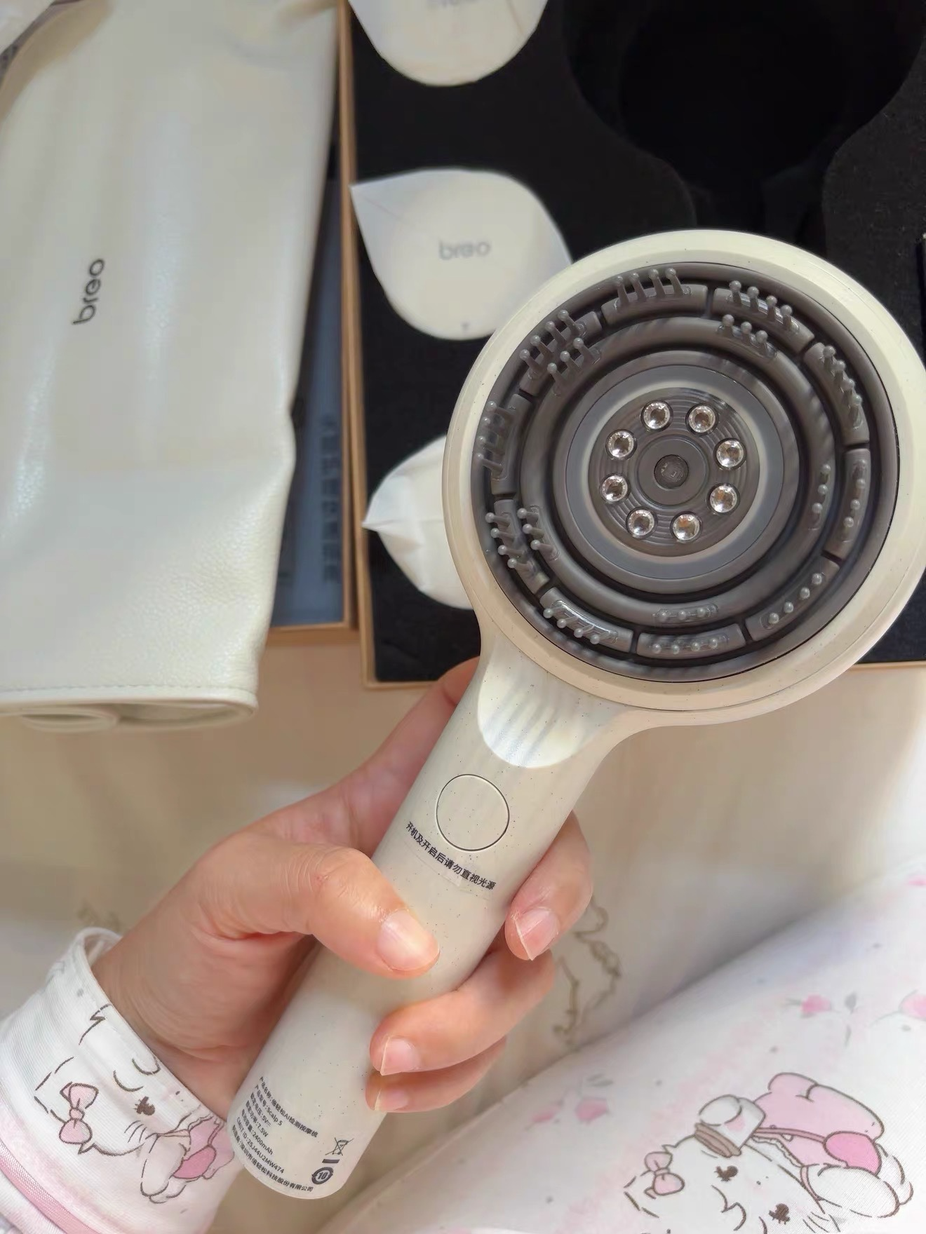 倍轻松Scalp5MAX【孙颖莎签名款】头皮AI智能养发仪 红光护发头皮头部按摩仪器 生日礼物送妈妈女朋友 实拍图
