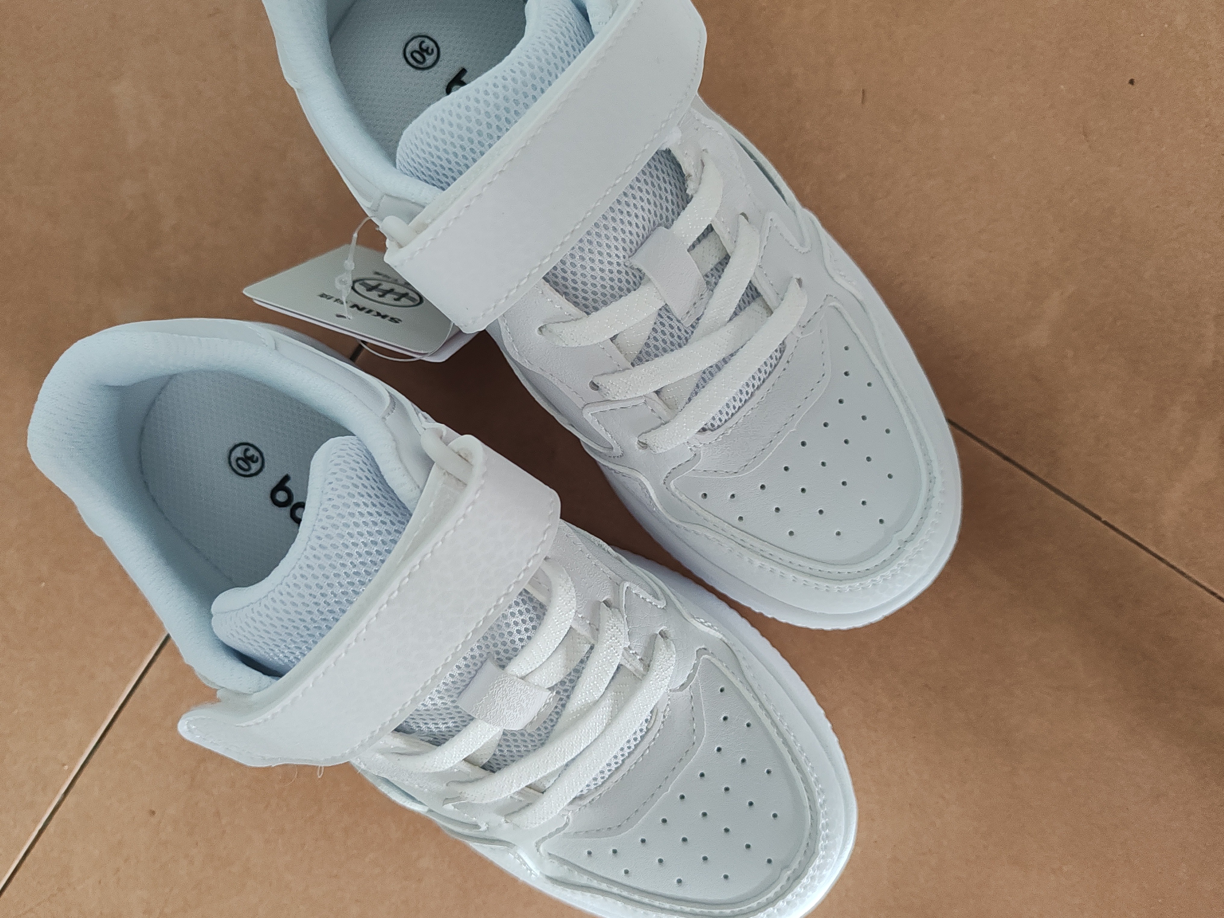 巴拉巴拉童鞋儿童板鞋女童小白鞋男童夏季新款网面鞋透气百搭秋季新款 实拍图