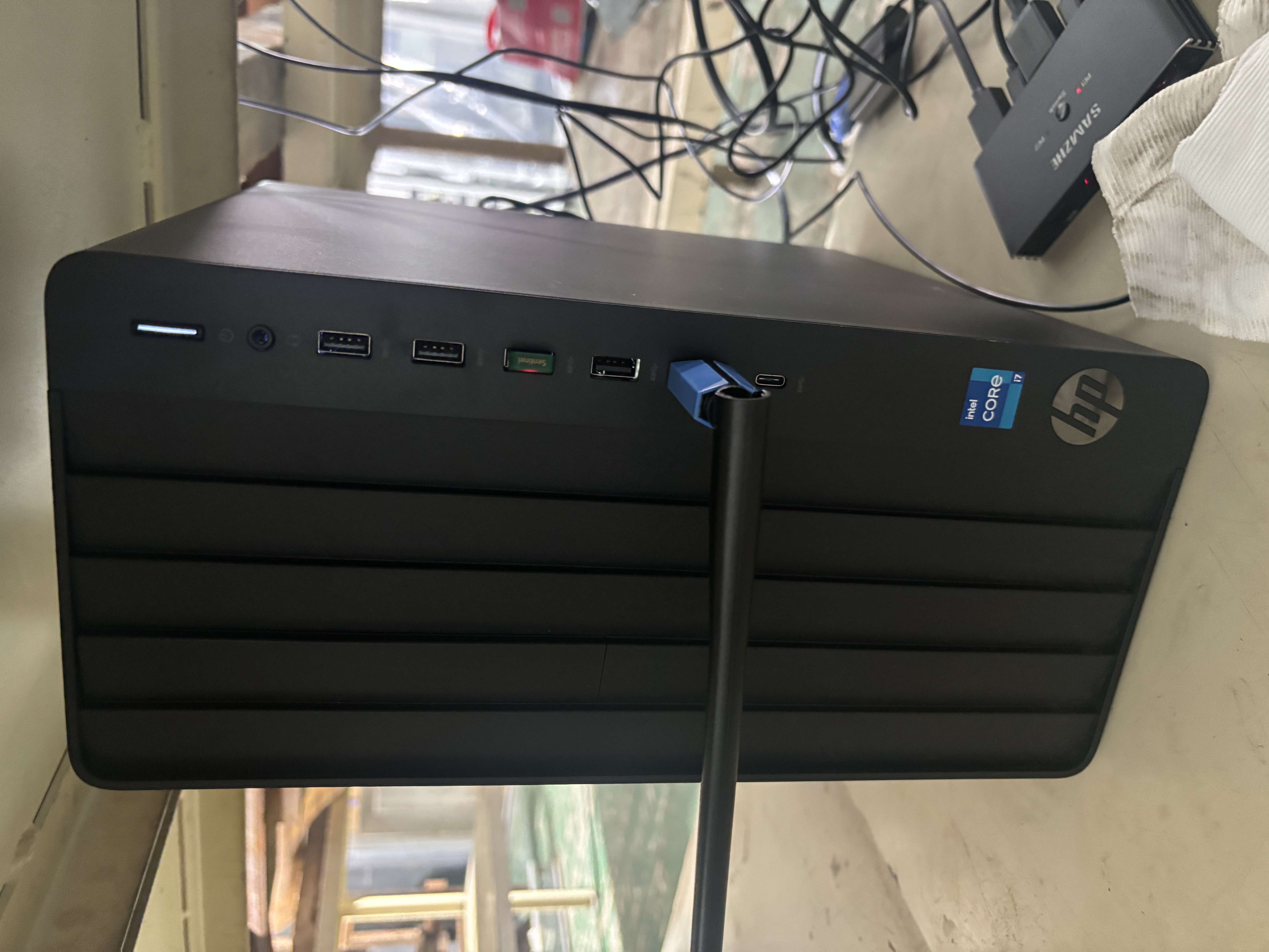 惠普台式机 288G9 E 商用办公台式电脑主机13代(i7-13700 32G 1TSSD WiFi)定制 实拍图