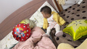 巴拉巴拉童装儿童羽绒服宝宝冬季婴儿轻薄外套男童女童上衣反季萌 黄色蜜蜂 80 （充绒量33g） 实拍图