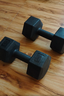 华亚（HUAYA） 哑铃环保包胶六角手铃男士家用健身器材 10KG 一对（5KG*2只） 实拍图