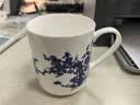 景德镇骨瓷杯办公会议骨瓷带盖手柄茶杯青花c水杯logo定制礼品 青梅(带盖) 500ml 实拍图