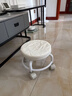 【京喜甄选】椅子万向轮美缝凳子带轮旋转擦地矮凳美甲修脚凳滑轮 儿童凳-米白色款 实拍图