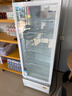 美的展示柜冷藏保鲜柜 210升立式单门饮料柜 便利店冰柜蛋糕柜鲜花柜商用冰箱一级能效留样柜ML-208DGE 实拍图