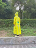 牧萌儿童雨衣带书包位男童女童女孩加长全身学生雨披 黄色恐龙 4XL 实拍图