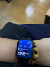 Apple/苹果 女神节礼物Watch S11 智能手表蜂窝款42毫米亮黑色铝金属表壳黑色运动型表带M/L 实拍图
