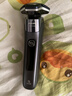 飞利浦（PHILIPS）电动剃须刀刮胡刀 欧洲版进口 蜂巢旋护7系 SkinIQ亲肤剃须刀 敏感肌护肤 生日礼物商务送礼送老公 【旋护7系Pro高配版】S7882/55 礼盒装 实拍图