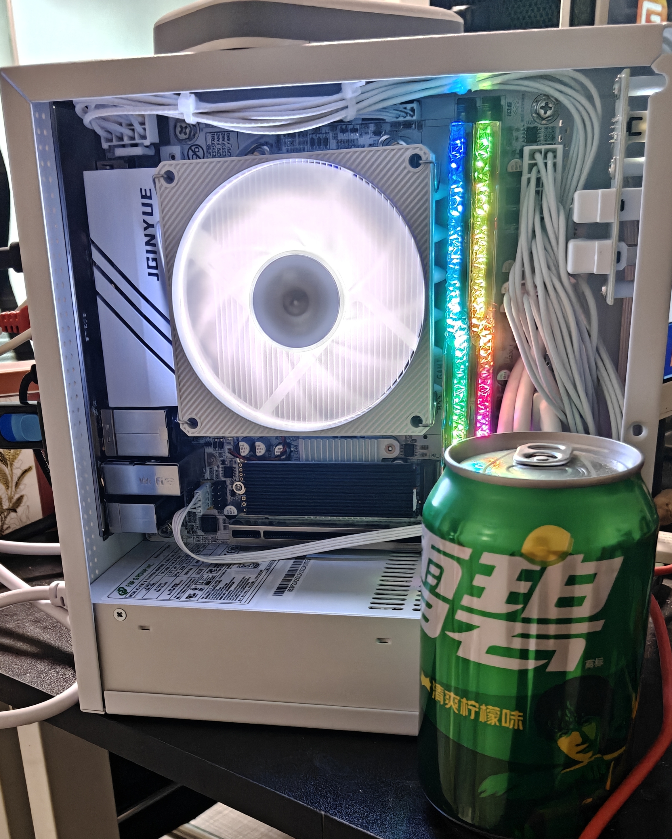 精粤(JGINYUE) 精粤 主板CPU套装B550I GAMING+AMD  R5 5600GT 主板CPU套装 实拍图