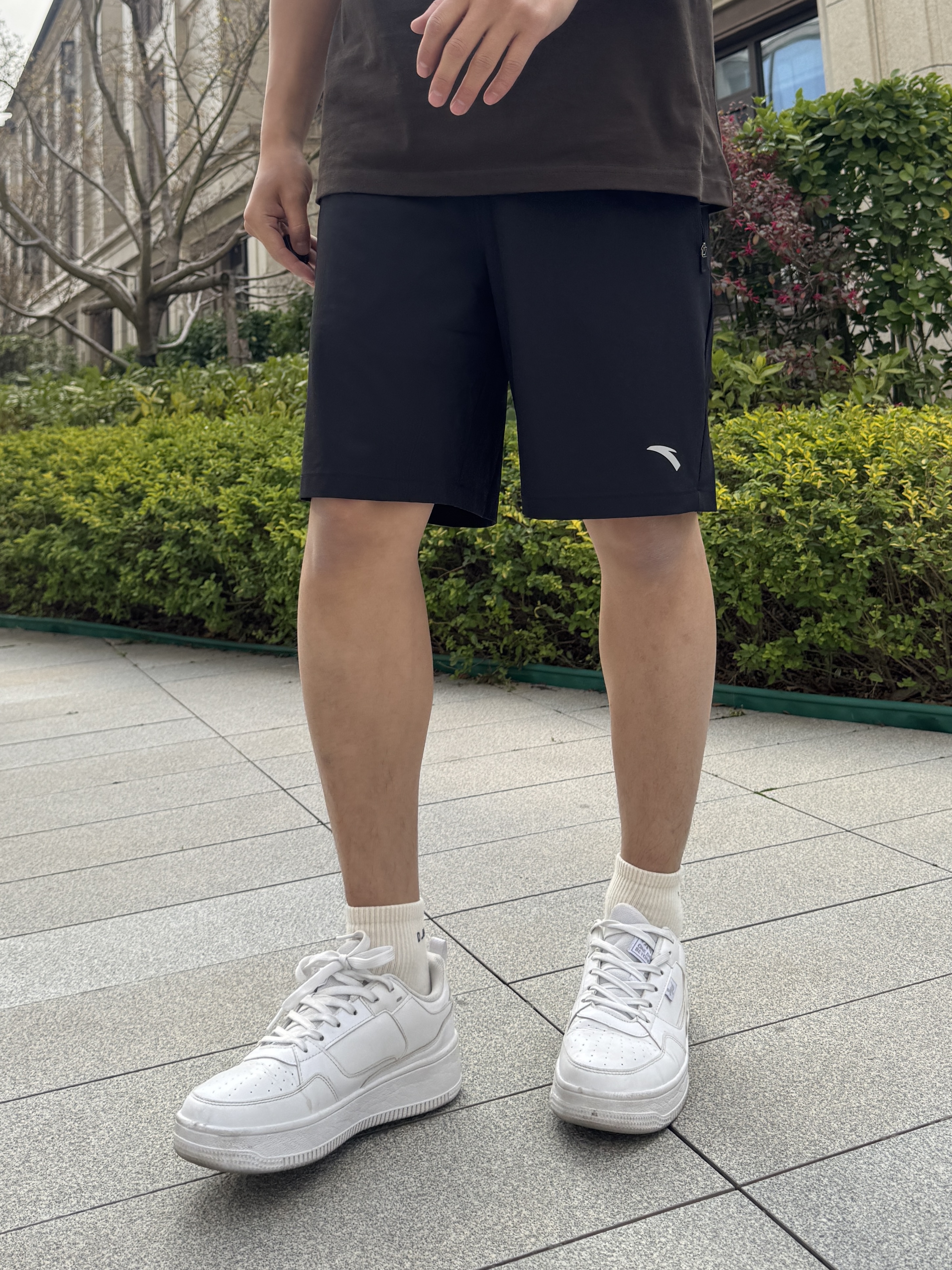 安踏运动五分裤男2026夏季新款宽松梭织薄款直筒冰丝凉感速干透气短裤 基础黑-4 【 速干透气热卖夏季推荐】 L (175) (适合120-140斤) 实拍图