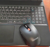 联想（Lenovo） 无线蓝牙双模鼠标 便携办公鼠标 人体工程学设计 适用台式机一体机笔记本平板 Howard黑色 实拍图