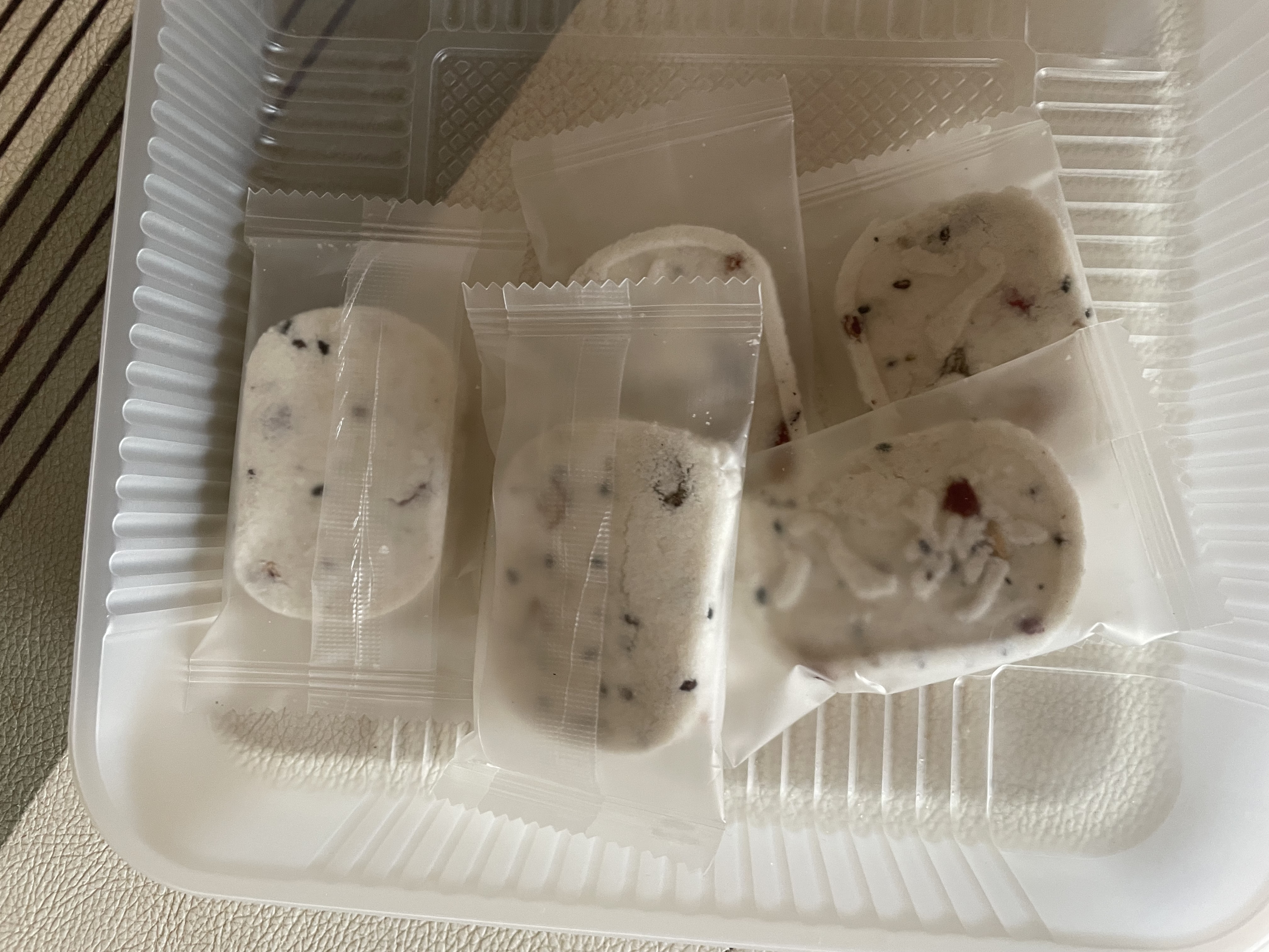 俏美味坚果茯苓芡实八珍糕三只松鼠平替无蔗糖糕点老人代餐零食品 五斤装2500g【过年囤货】 实拍图