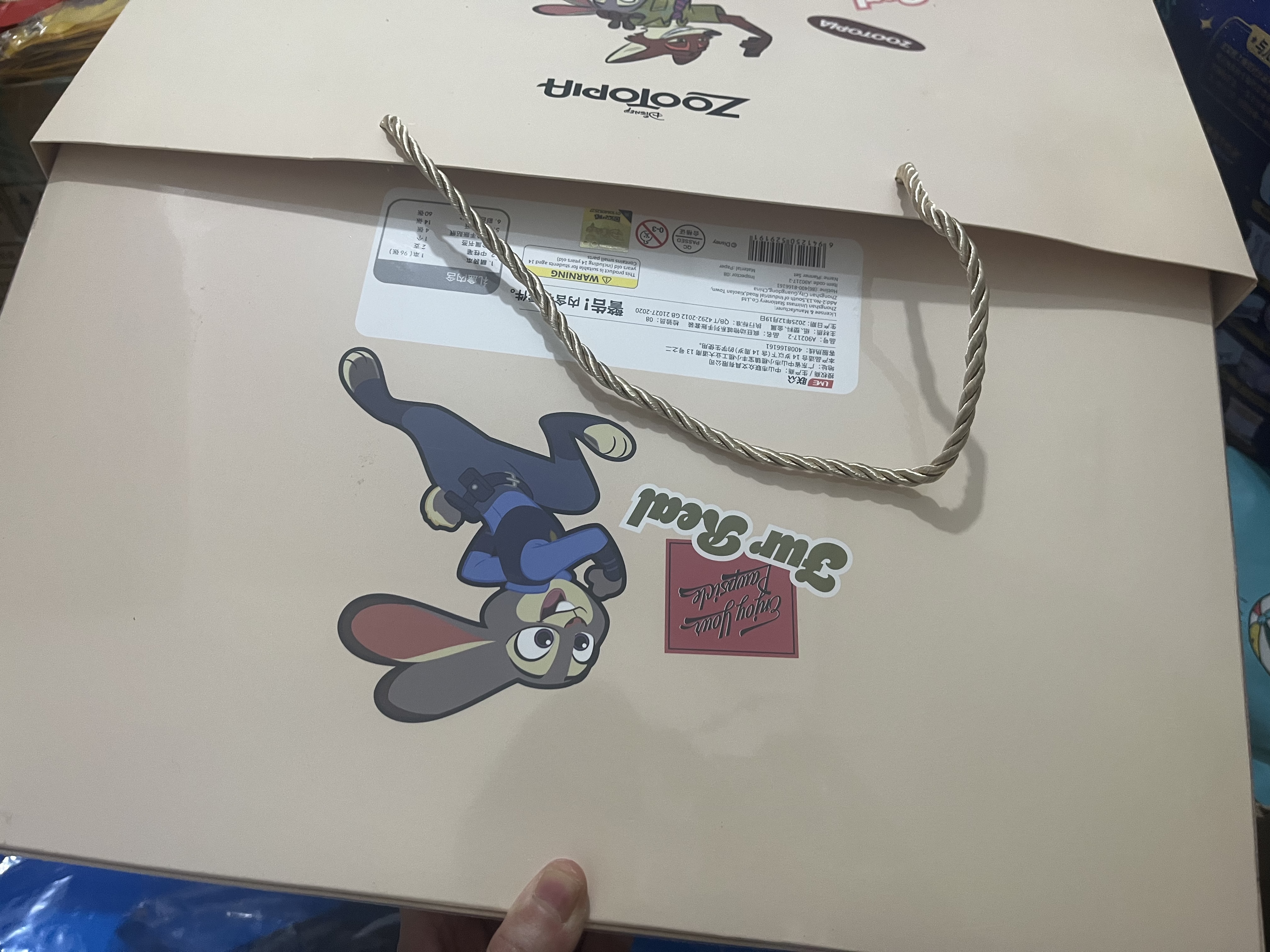 迪士尼（Disney）手账文具套装A90217-2礼品袋【赠品勿拍】 实拍图