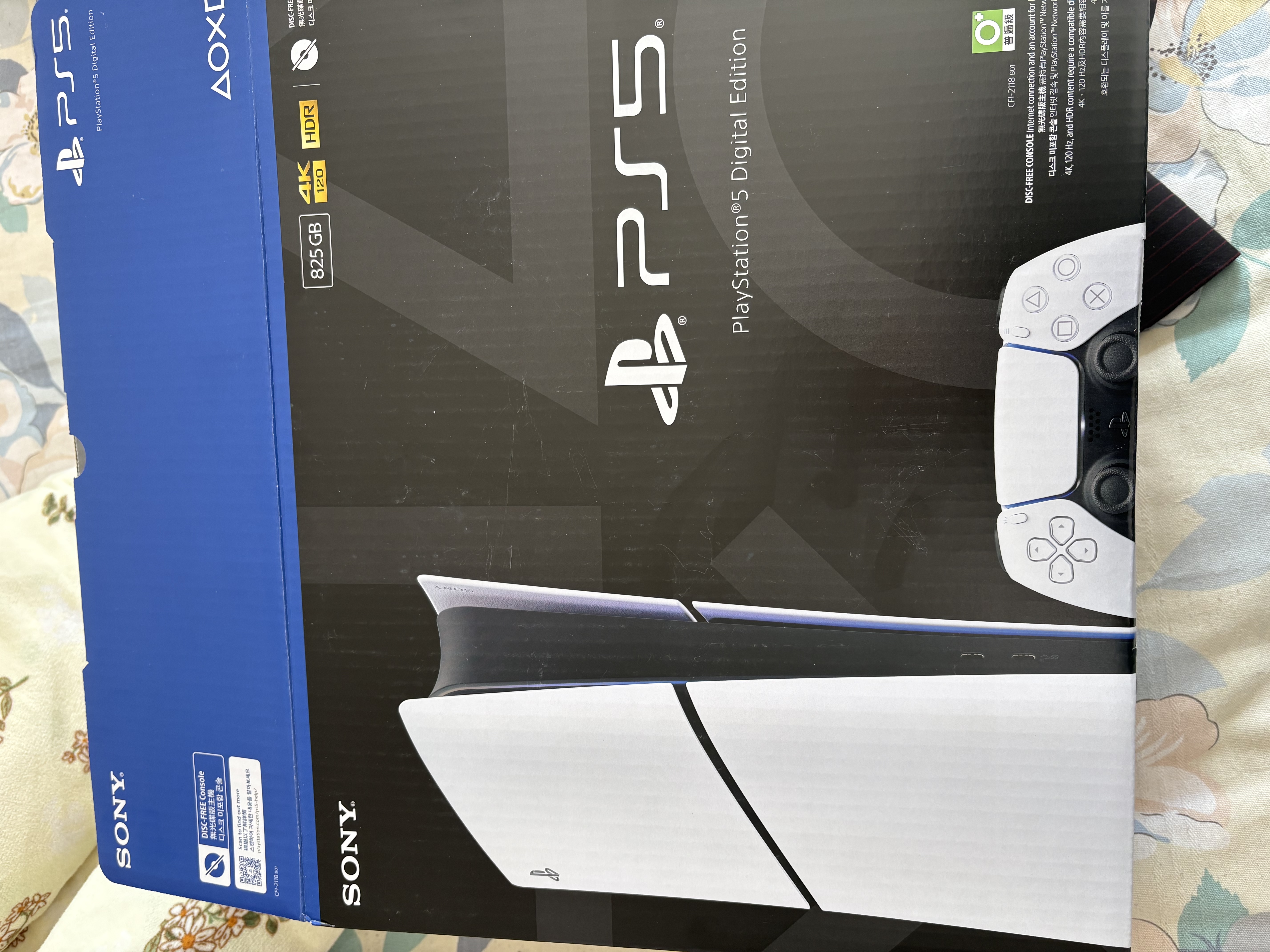 索尼（SONY）【国内保税仓】索尼ps5 slim/pro轻薄版体感家庭游戏机主机港版/日版支持VR/GTA6 港版PS5 slim数字版+原装蓝色手柄保税仓 实拍图