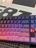 狼蛛（AULA）F87ProV2客制化无线机械键盘电竞游戏专用  蓝牙/2.4G/有线三模连接gasket全键热插拔办公键盘87键 F87ProV2大宗师版【海棠轴】黑莓粉侧刻 实拍图