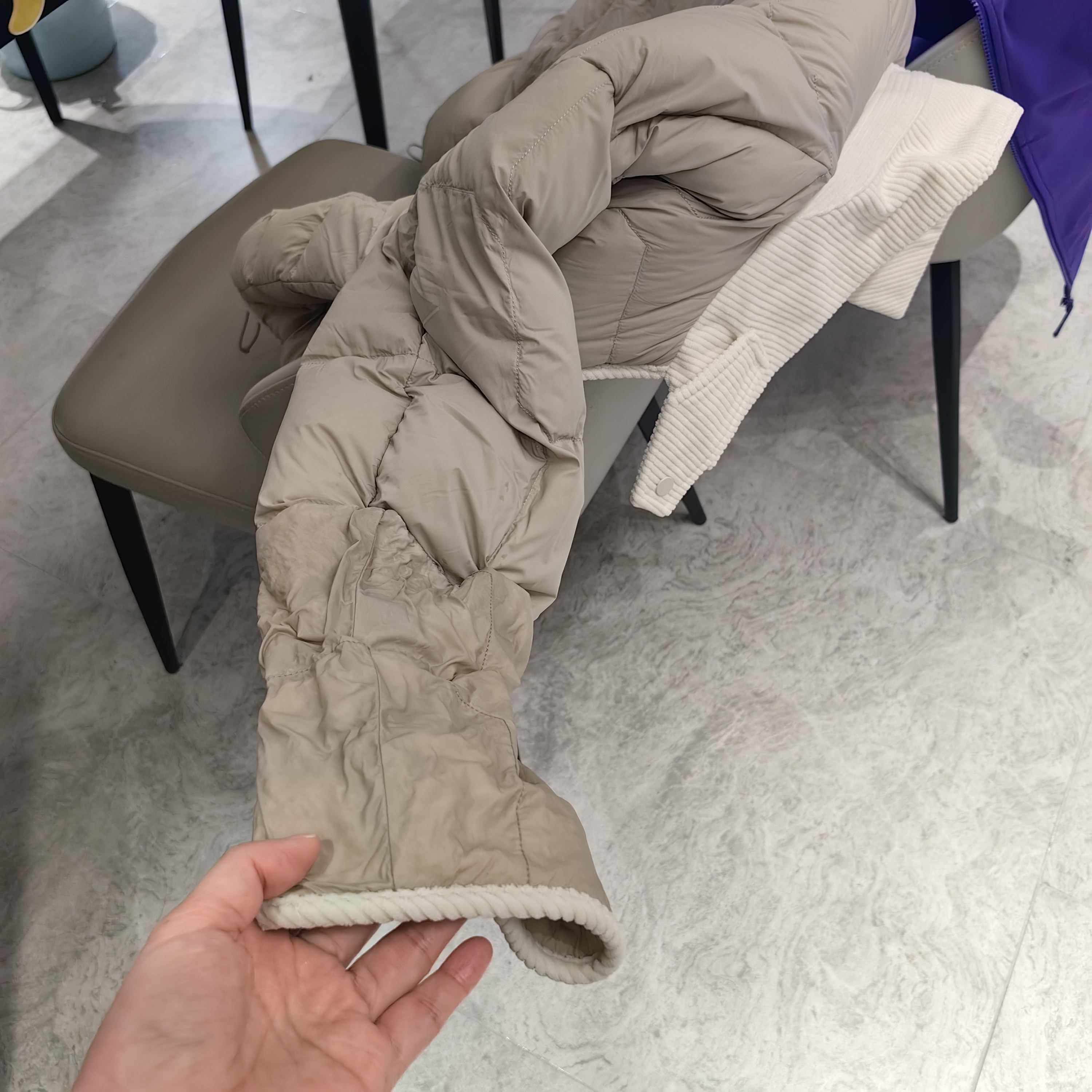 坦博尔轻薄羽绒服女短款翻领宽松舒适衬衫式女士外套330226D 椰奶咖160 实拍图