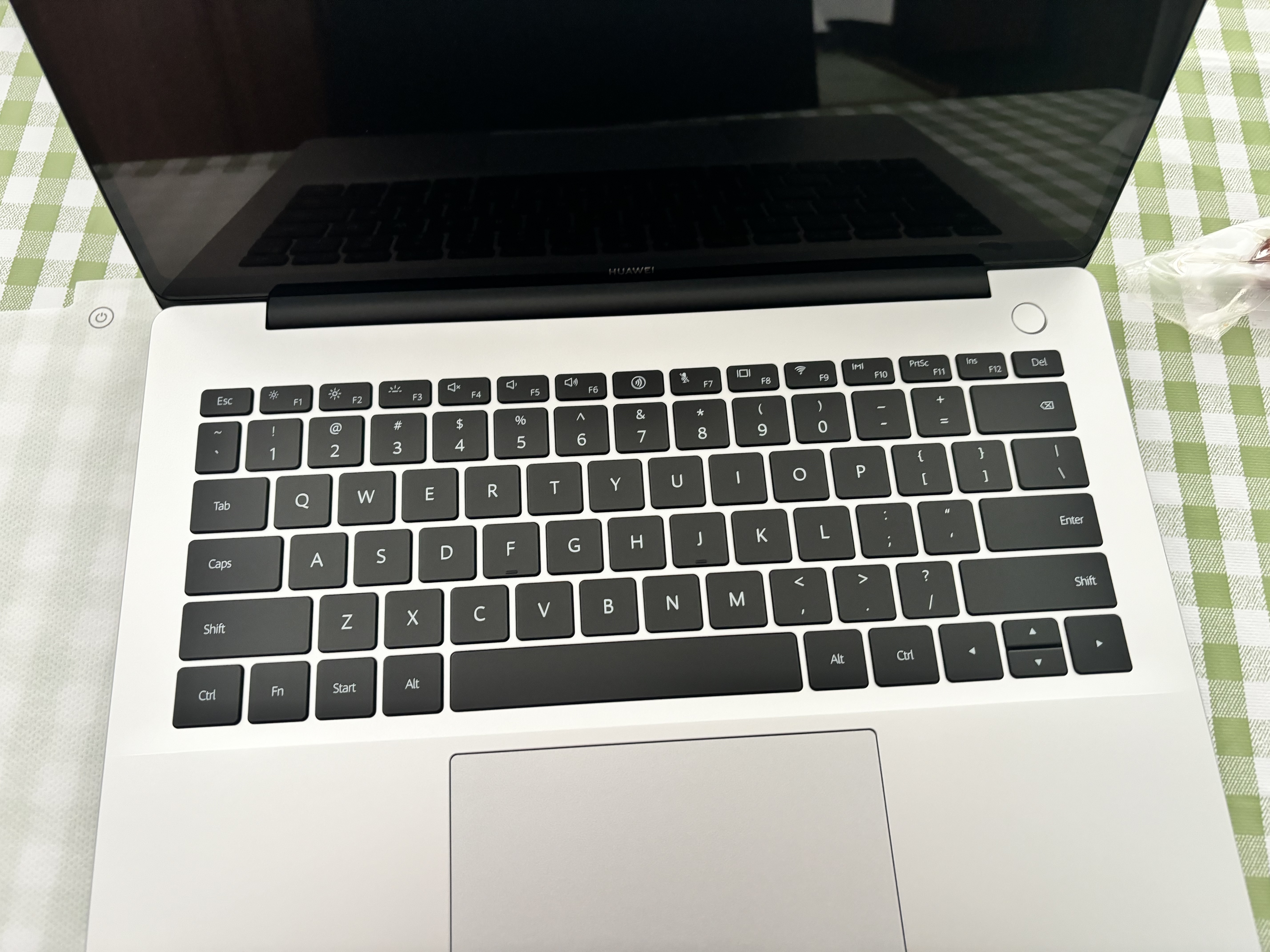 华为MateBook 14 Linux版 笔记本电脑【可开专票】2.8K OLED触控屏 120Hz酷睿Ultra商务办公轻薄本 Ultra5 皓月银 16G+1TB Linux版 店铺预装Windo 实拍图