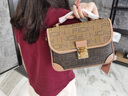 菲安妮经典小方包轻奢女士时尚单肩包斜挎包2025年新款生日礼物 啡/焦糖色 实拍图
