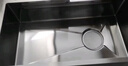 奈田（NTNO）厨房水槽大单槽洗菜盆一体盆304不锈钢加厚5.0压纹耐磨集渣洗碗槽 雅银集渣大单槽+三挡抽拉龙头 68*46cm【台控下水-加厚5.0】 实拍图