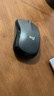 罗技（Logitech）M220 轻音鼠标 无线鼠标 办公鼠标 对称鼠标 带无线微型接收器 灰黑色 实拍图