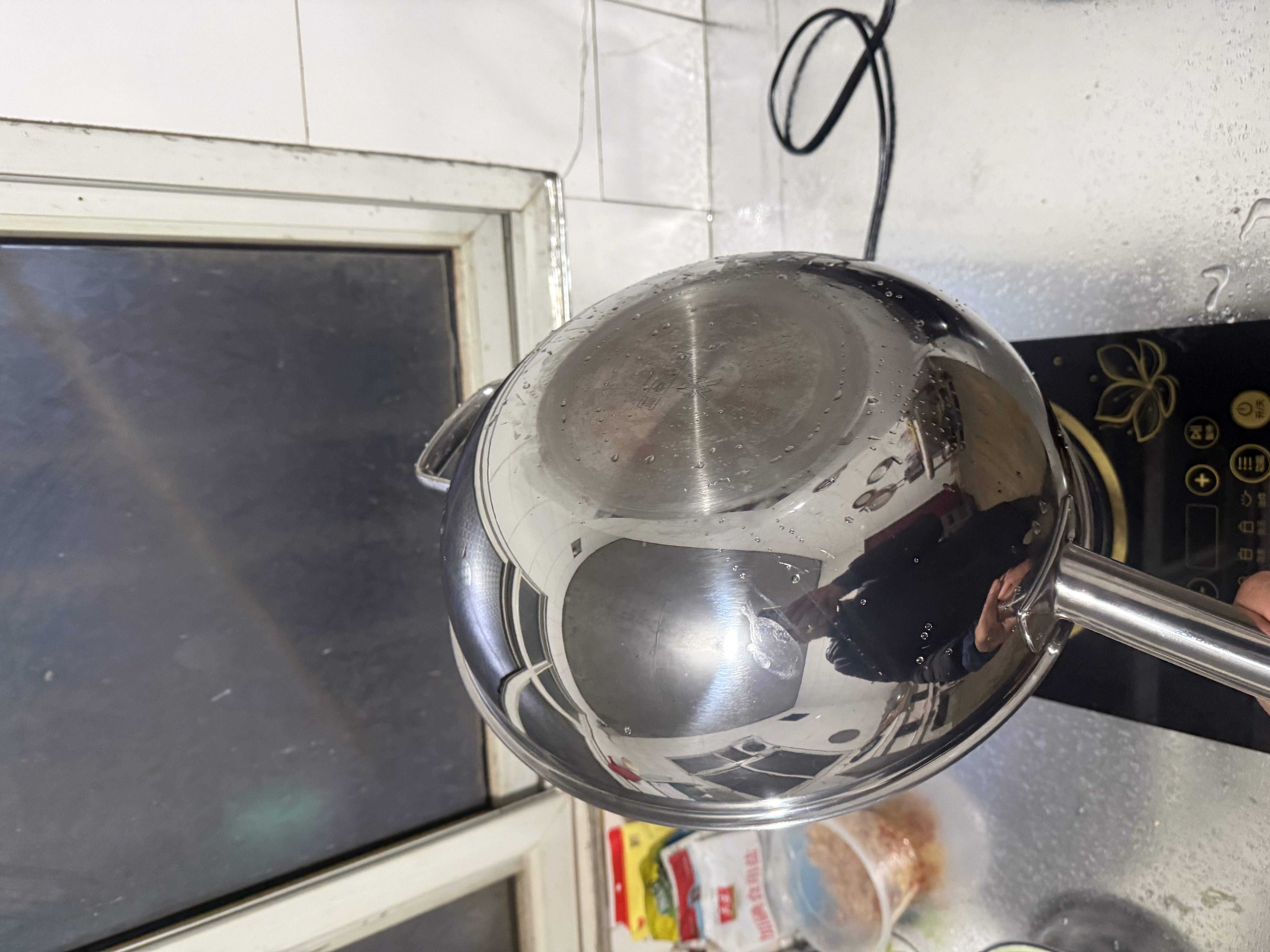 WMF福腾宝煎炒锅不粘锅蜂窝晶盾防粘316L不锈钢炒菜锅具电磁炉通用 蜂窝炽能二代炒锅 30cm 实拍图