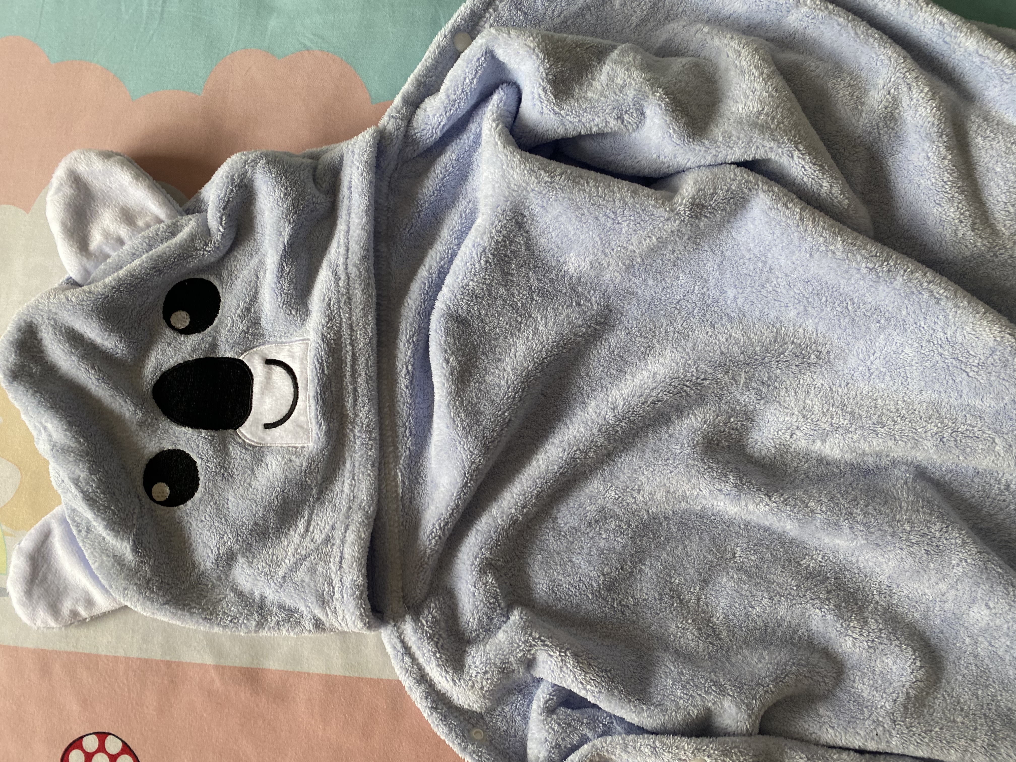 洁丽雅儿童带帽斗篷浴巾新生婴儿洗澡巾比纯棉纱布柔软吸水宝宝浴袍 蓝色考拉80_150cm（秋冬3-8岁） 实拍图