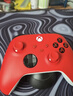 微软（Microsoft）Xbox无线游戏手柄 无线控制器 彩色手柄锦鲤红 蓝牙适配Xbox/PC/平板/手机 Steam 双影奇境 丝之歌 实拍图