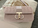 CHARINE&KATH 小&ck女包蜜桃粉法式腋下包包女小众百搭高级感链条斜挎单肩包女 粉色 专柜礼盒装 实拍图