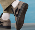 耐克官方AJ1板鞋男 Nike2025冬季新款Air Jordan 1黑棕低帮复古休闲鞋 IB7109-005 44 实拍图