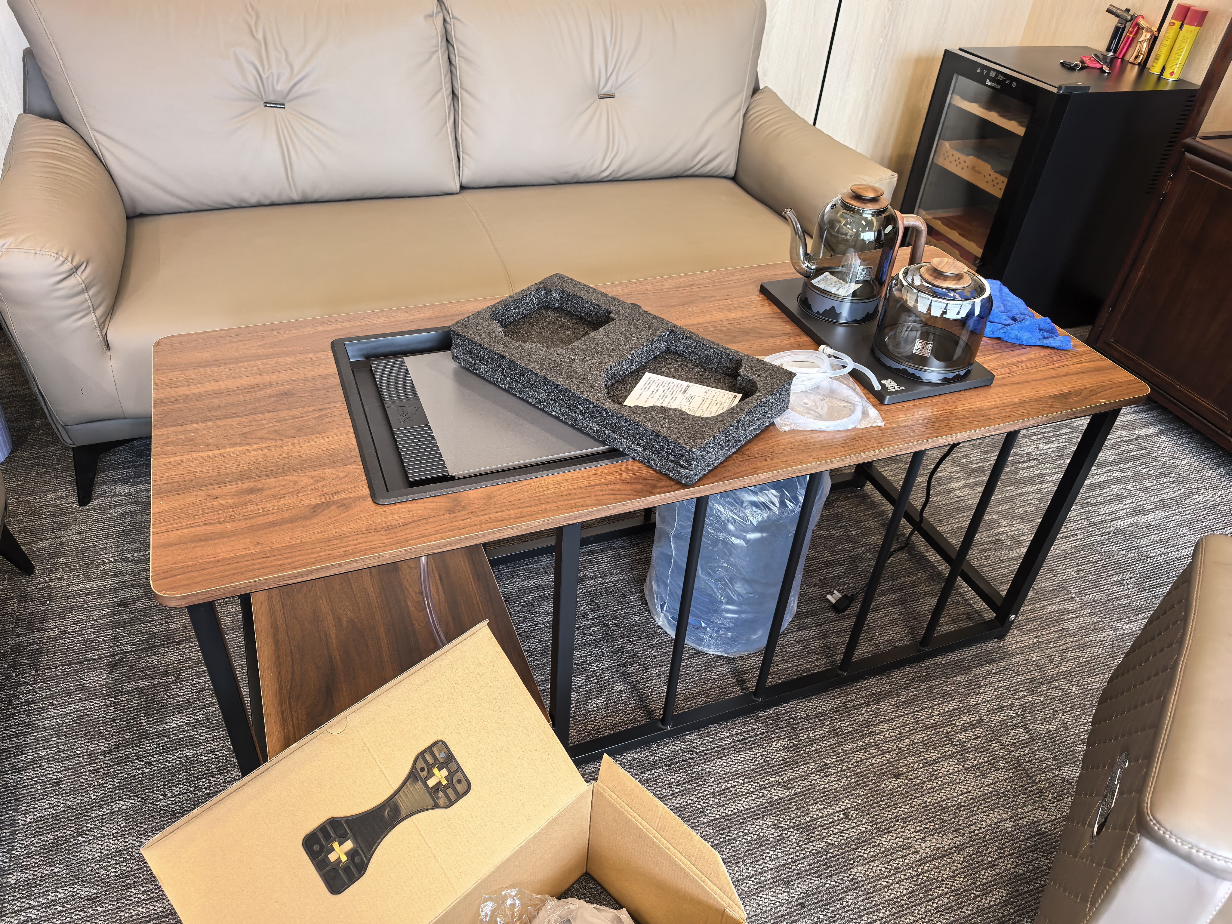 心怡君【今日顺丰速发】功夫茶桌泡茶桌一体家用烧水简约茶几阳台泡茶台 底部上水【胡桃色+不锈钢壶】 长140宽55高60cm丨赠电磁炉+茶具 实拍图