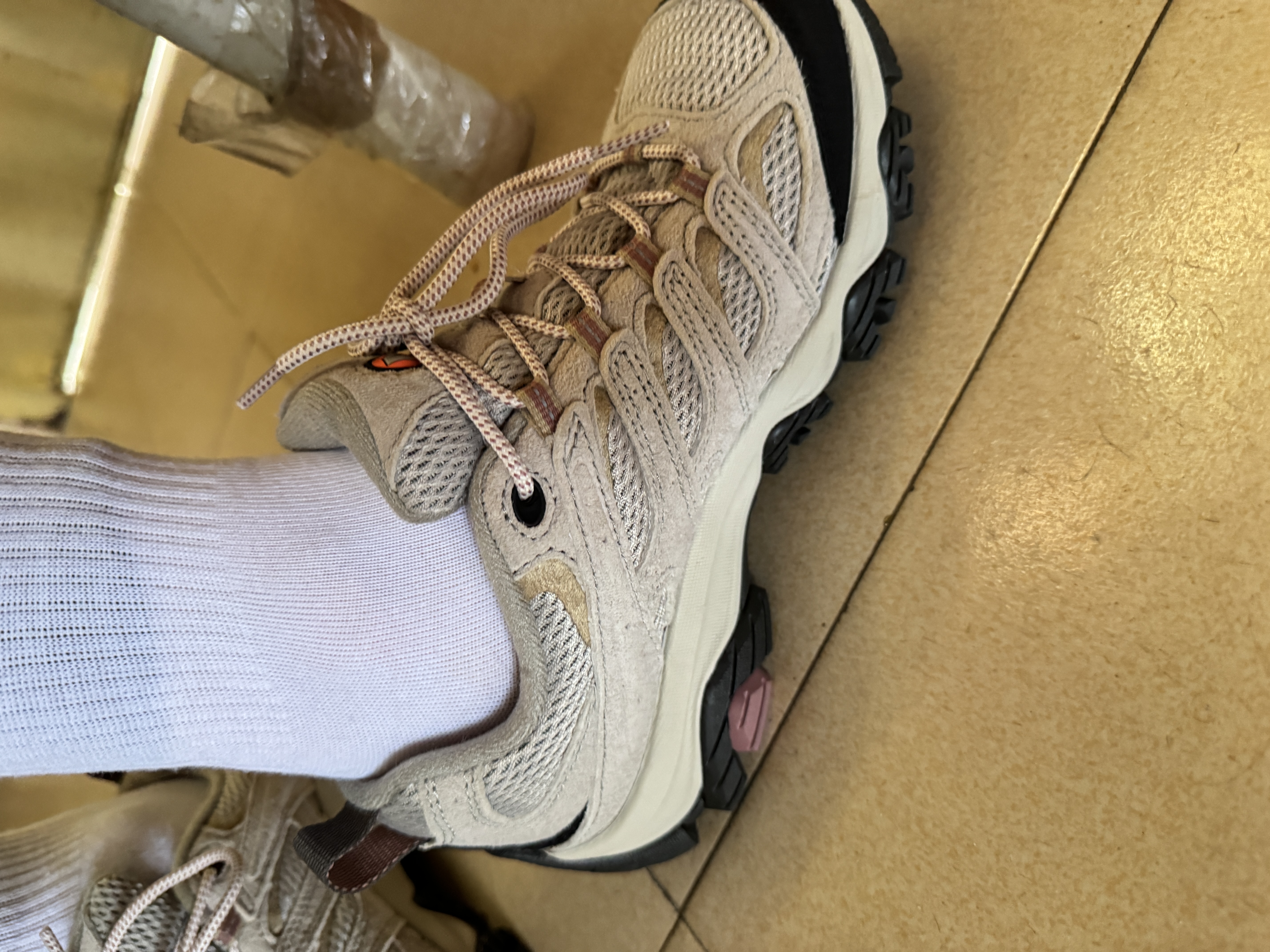 迈乐（Merrell）官方运动户外徒步鞋MOAB 3男鞋女鞋轻量减震V底防滑透气登山鞋 J036346米白（女） 37.5 实拍图