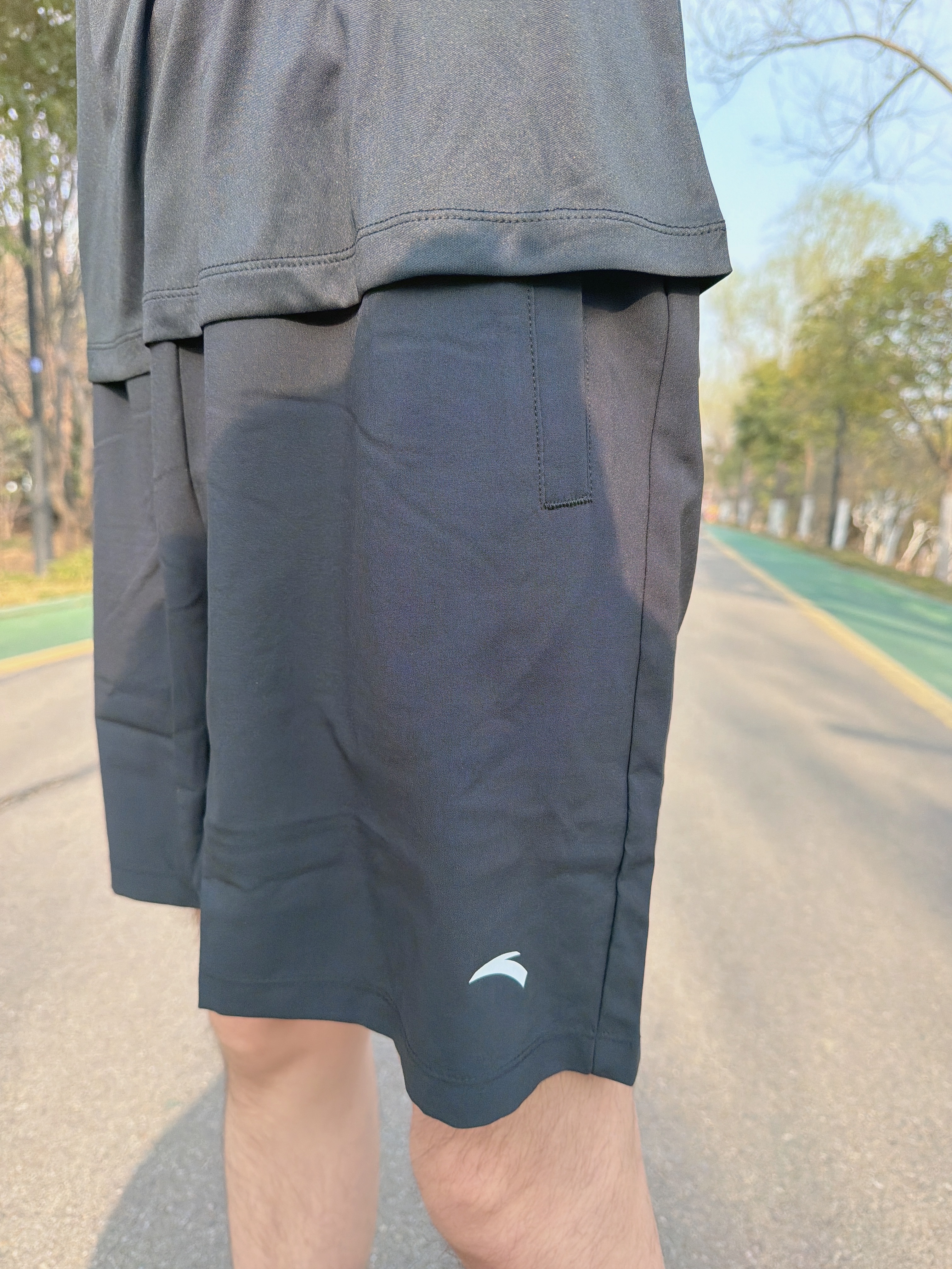 安踏（ANTA） 两件套 运动套装男夏季新款冰丝速干透气运动服父亲节爸爸套装 【店内爆款-清凉冰丝】黑T+梭织五分裤 XL/180 实拍图