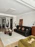 佐尔适奥黛丽黑糖电动真皮沙发布朗尼云朵中古复古风电动伸缩皮艺沙发床 【接触面】2.9米双人位-（双电机） 【舒享版-软硬Q弹坐感】SS级加厚头层小黄牛皮 实拍图