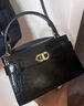 CHARLES&KEITH鳄鱼纹凯莉包手提斜挎婚包包女包生日礼物CK2-50270880-1 Black黑色 S 实拍图