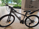 金武端自行车成人山地车公路赛车单车骑行变速超轻越野中学生初中青少年 顶配版-辐条轮-黑白色 26寸21速 实拍图