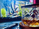 梵卡奇（FANKAQI）带底座可旋转水晶玻璃威士忌杯洋酒杯实用生日礼物 钻石带底座两只+不锈钢冰块 285ml 实拍图